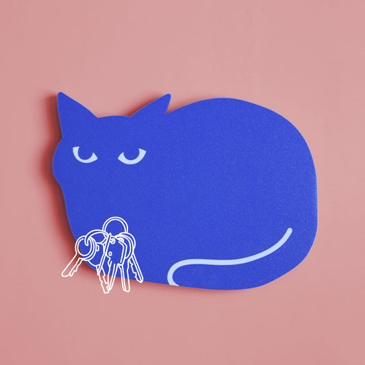 magnetic key holder in the shape of a blue cat