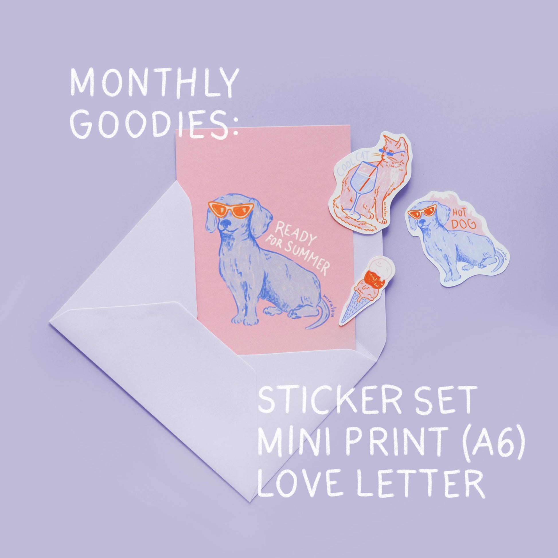 Inhalt des Mira Mail Club für Juni mit Stickern und Postkarte